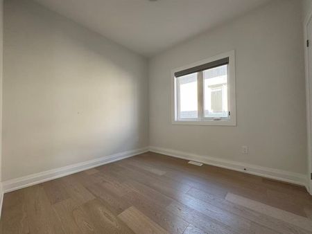 For Lease - 138 Seguin Street, Richmond Hill, Ontario - Photo 5