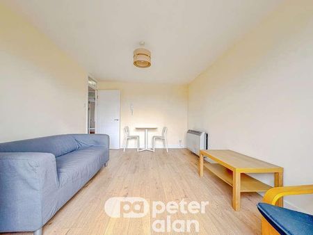 Templeton Avenue, Llanishen, Cardiff, CF14 - Photo 2