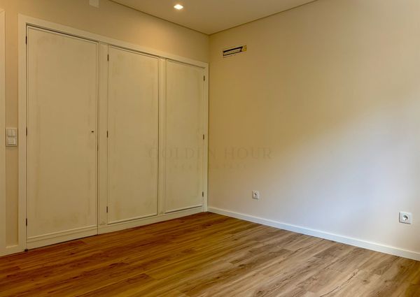 Apartamento T4 em Porto