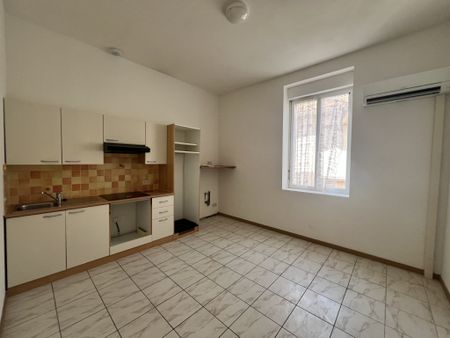 Location Appartement 1 pièce 29m² NARBONNE 11100 - Photo 2