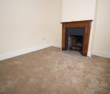 2 bedroom house to rent - Photo 1
