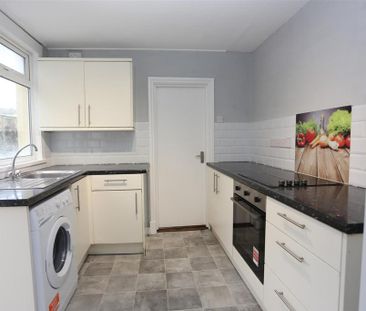 4 bedroom house to rent - Photo 4