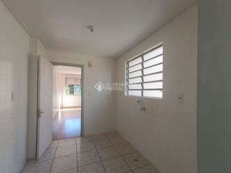 Apartamento com 2 quartos e 74m² para alugar em Centro, Novo Hamburgo. - Foto 2