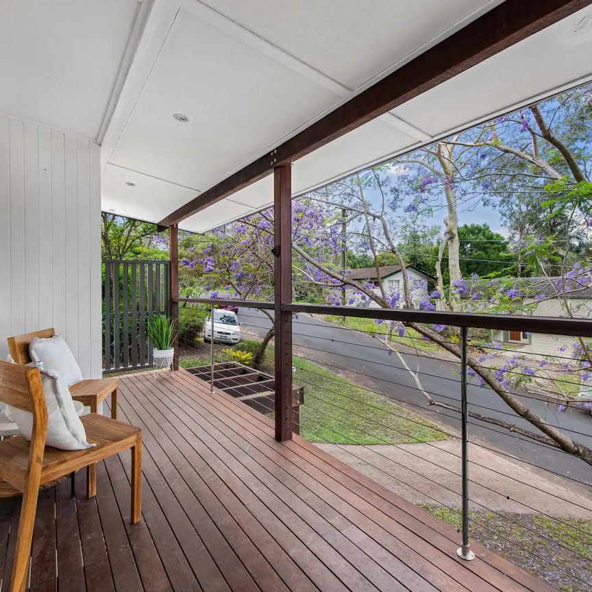 “Family Home in Ideal Location - Within Indooroopilly School Catchment” - Photo 1