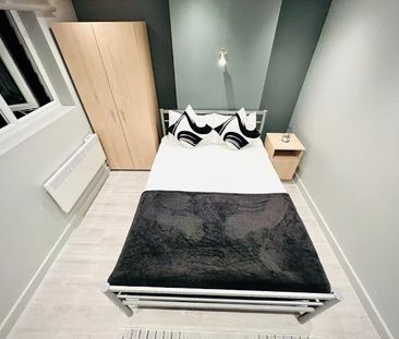 Studio Flat, Barrs Road, NW10 - Photo 2