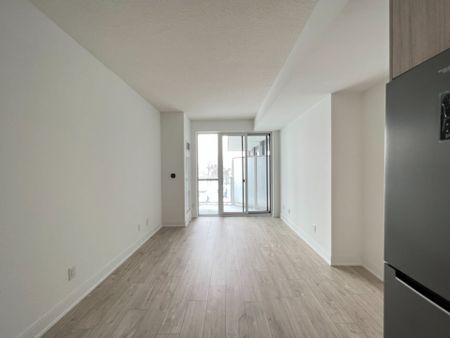 For Lease - 70 Annie Craig Drive Unit# 317, Toronto, Ontario - Photo 5