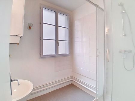 Appartement T2 Paris 15 à louer - Photo 2