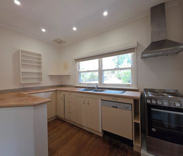 30 Grove St , VERMONT - Photo 4