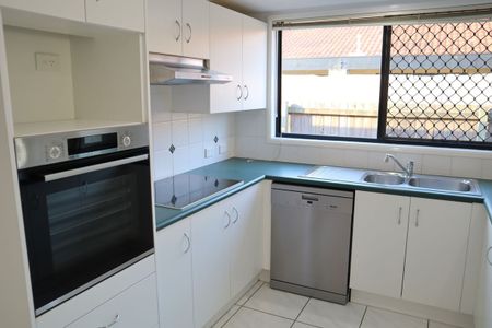 Beautiful Villa for Rent - Photo 3