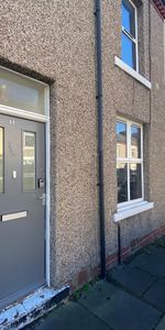 2 bed terraced house to rent in Napier Street, Darlington - Photo 4