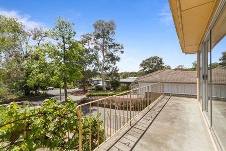 This one has the SCG for a backyard! - Photo 2