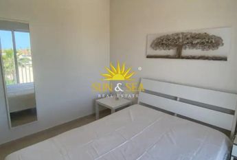 APARTMENT WITH 2 BEDROOMS AND 1 BATHROOM