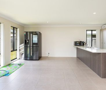 51 Imelda Way, Pimpama QLD 4209 - House For Rent | Domain - Photo 6