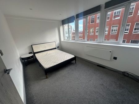 Charles House, Winckley Square - Photo 2