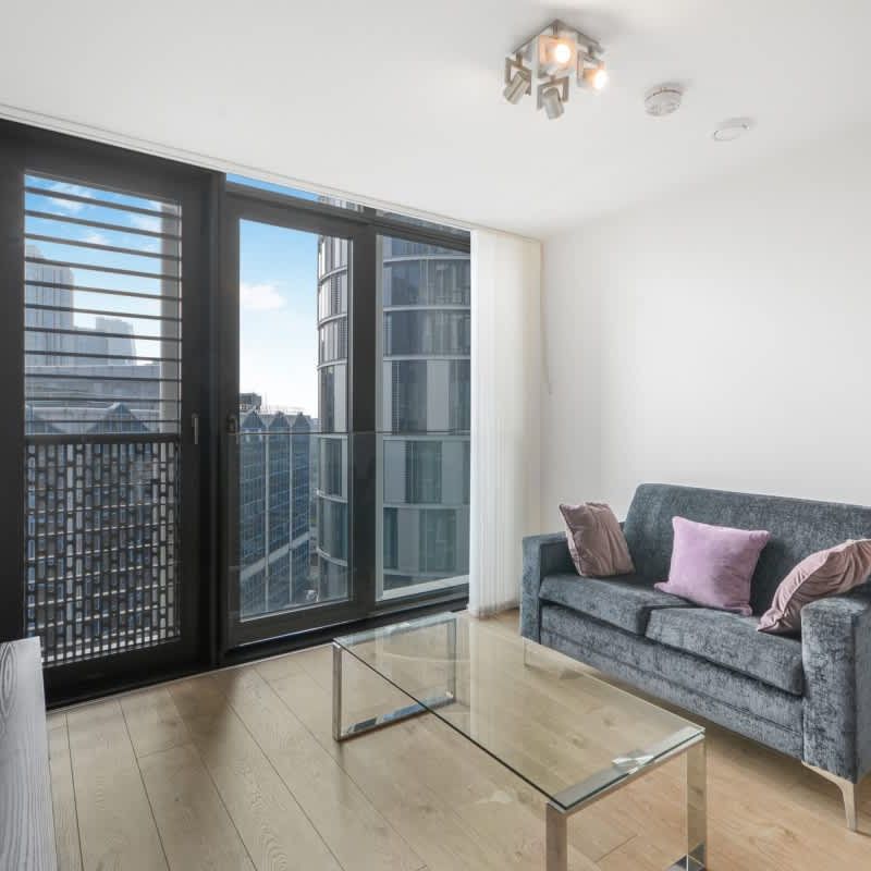 Stratosphere Tower, Stratford E15 - Photo 1