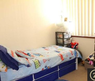 Cozy and Well-Maintained Unit - Photo 3