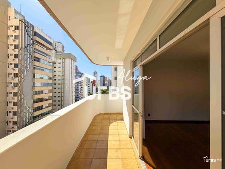 Apartamento, 260 m², 4 qts, 5 banh., 2 vagas, Setor Oeste - Foto 2