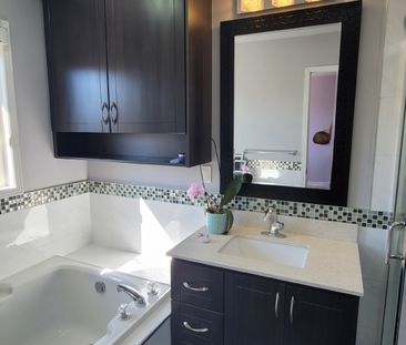 For Lease - 5794 Gant Crescent Unit# Upper Home, Mississauga, Ontario - Photo 5