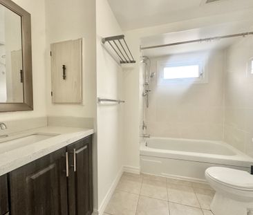 For Lease - 49 Carey Crescent, Markham, Ontario - Photo 6