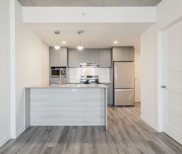 Condo for rent, Montréal (Saint-Laurent) - Photo 3