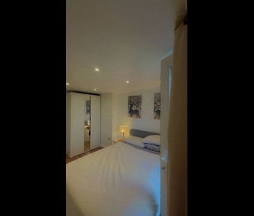 Room in a Shared House, Spalding Road, SW17 - Photo 5