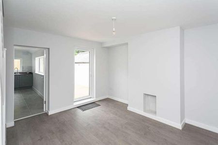 Glenview, Hp, Hemel Hempstead, HP1 - Photo 4