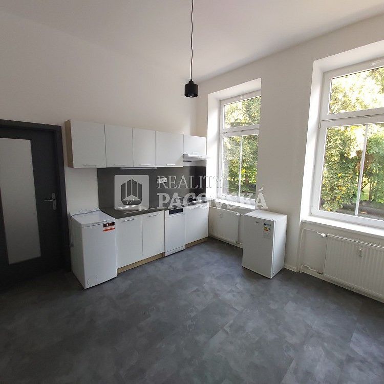 Pronájem bytu 2+kk 40 m² - Фото 1