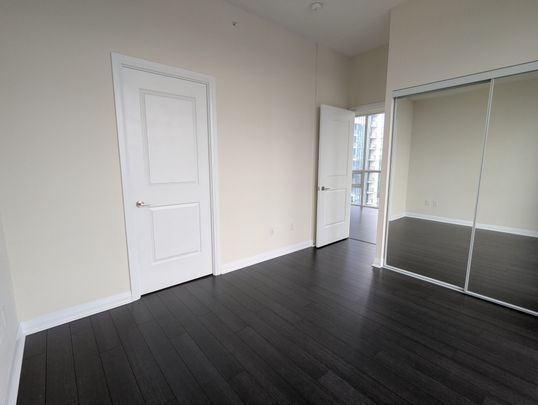For Lease - 5025 Four Springs Avenue Unit# 1007, Mississauga, Ontario - Photo 1