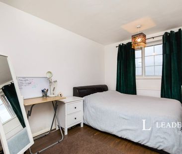 3 bedroom house to rent Southdale Road, Carlton, Nottingham, NG4 - Photo 4