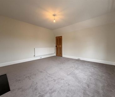 3 bedroom detached house to rent - Photo 6