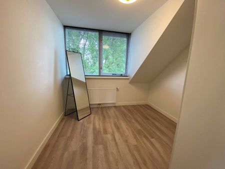 Te huur: Appartement Roostenlaan in Eindhoven - Photo 2