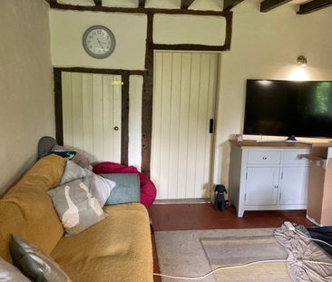 Stanley Villa, Stanwardine - Photo 1