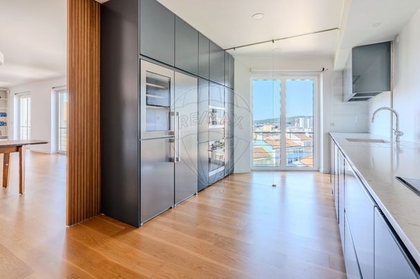 Apartamento T4 em Lisboa - Photo 1