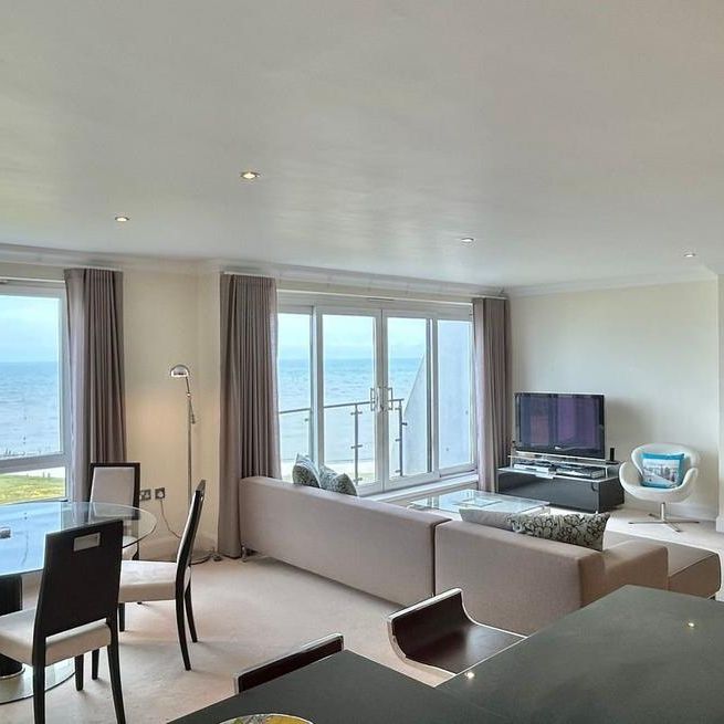 2 bedroom flat to rent - Photo 1