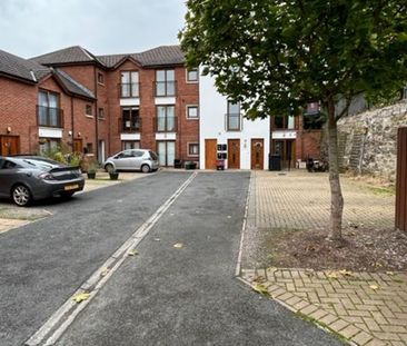 Apt 3 26 Wynford St, Bloomfield , Belfast , BT5 5DD - Photo 5