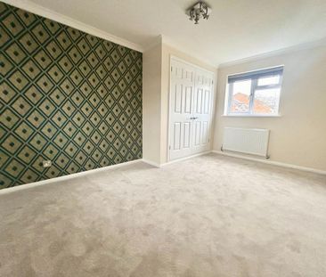 3 bedroom semi-detached house to rent - Photo 6