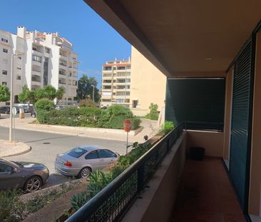 Apartamento T2 inserido num agradável condomínio em Cascais - Photo 5