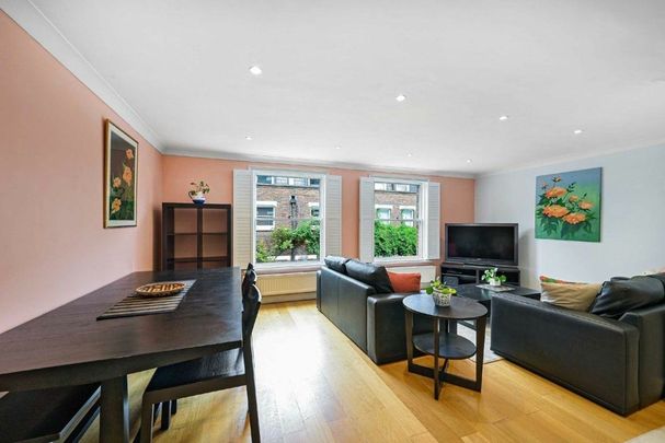 Shrewsbury Mews, London, W2 - Photo 1