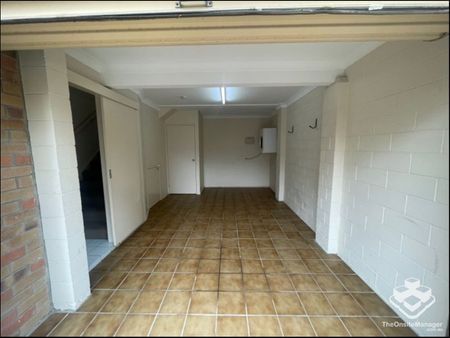 Tugun Beachside 2 Bedroom Townhouse - Utilities included - Photo 3