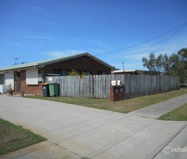 Brick 3 Bedroom Duplex - Photo 5