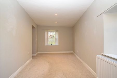 2 bed bungalow to rent in Scalby Road, Scarborough, YO13 - Photo 3