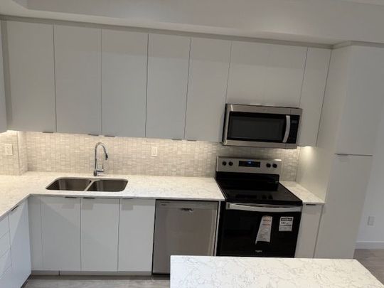 For Lease - 200 Malta Avenue Unit# 53, Brampton, Ontario - Photo 1