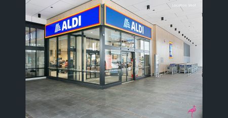 Luxurious Apartment with Modern Conveniences - Photo 5