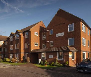 1 bedroom retirement property to rent - Photo 5