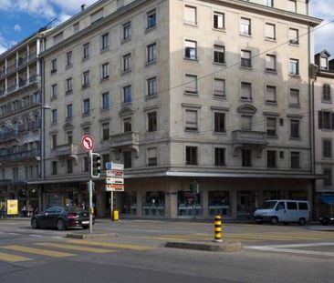 Spacieux appartement rénové de 3 pièces d'environ 73m2 au 4ème étag... - Photo 1