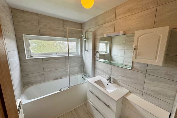 Hawthorne Lane - Photo 1