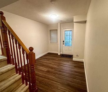 For Lease - 812 Fowles Court, Milton, Ontario - Photo 5