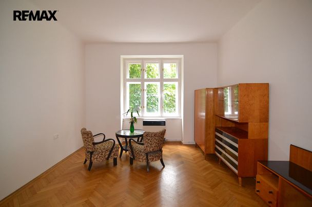 Pronájem bytu 2+kk v osobním vlastnictví 43 m², Praha 4 - Podolí - Photo 1