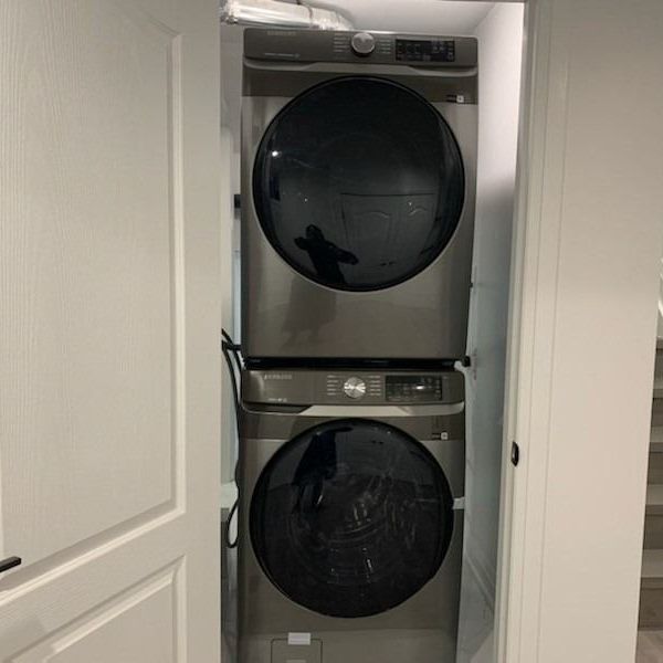 For Lease - 731 Coldstream Drive Unit# Basement, Oshawa, Ontario - Photo 1