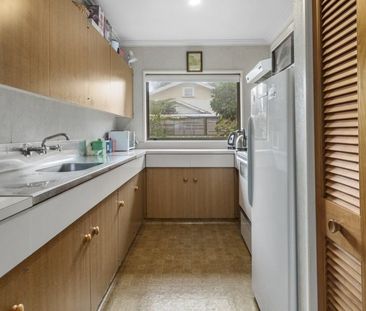 EIGHT AVENUE, AVENUES - Photo 1